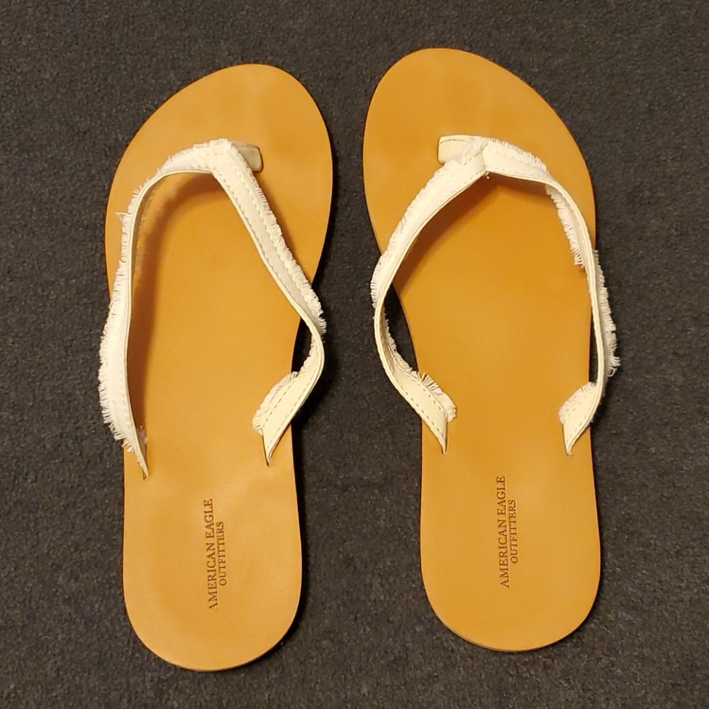 American Eagle Outfitters Flip Flops